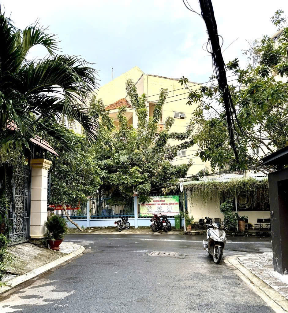 Bán nhà 24/11/2 đường D3, P25, Bình Thạnh – Giá 27,9 tỷ