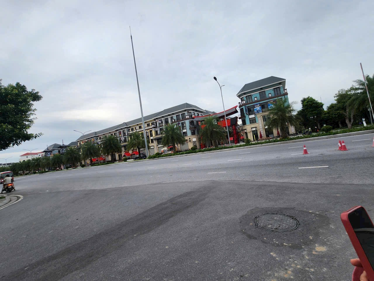 Bán đất thôn 14 , Nghĩa Trụ - Văn Giang - Hưng Yên . Đường thông oto đỗ cửa