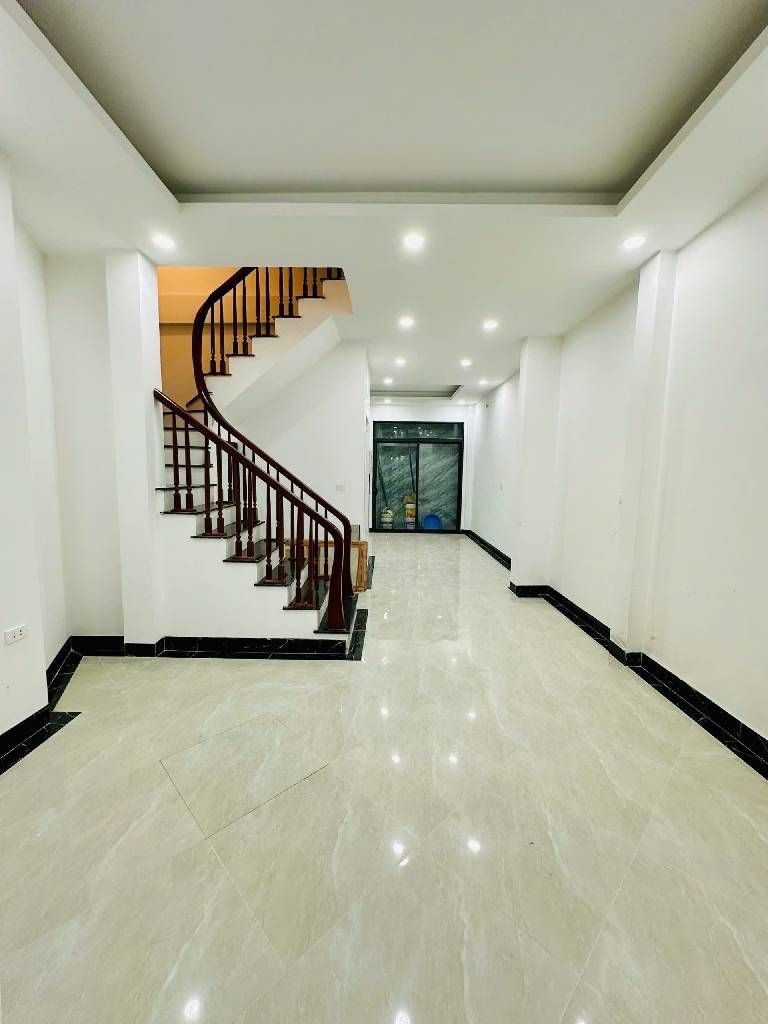 Chỉ 11.3 tỷ, Nhà mới Trần Đại Nghĩa 53m² x 5 tầng thang máy, 2 mặt thoáng, mặt ngõ thông gần ô tô