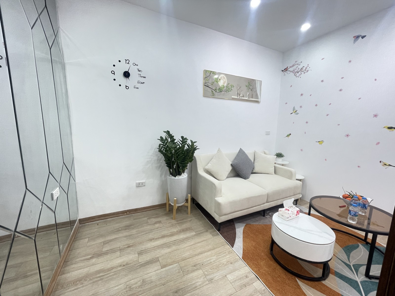 BÁN CĂN HỘ TẬP THỂ PHỐ ĐẠI LA, HAI BÀ TRƯNG, NHÀ ĐẸP Ở LUÔN, LÔ GÓC THOÁNG MÁT