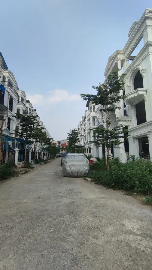 BÁN NHÀ LIỀN KỀ KĐT TIG ĐẠI MỖ – 106M² – 4 TẦNG – MẶT TIỀN 6M – GIÁ CHỈ 22 TỶ