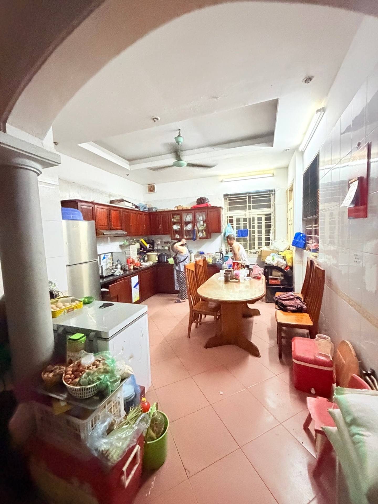 Bán nhà Đại Từ, HN, DT 50 m2, 4 tầng, MT 4.2m, giá bán 17.3 tỷ
🔥Mô tả:
☀️ Nhà lô góc ngập tràn ánh sáng gần trường học cấp 1,2, ngõ ôtô, khu vực giao thông thuận tiện.
🏡 Thiết kế 
💥 Phòng khách + 4 ngủ, bếp + 3 vệ sinh, sân phơi. 
📚 Sổ đỏ nở hậu đẹp 
