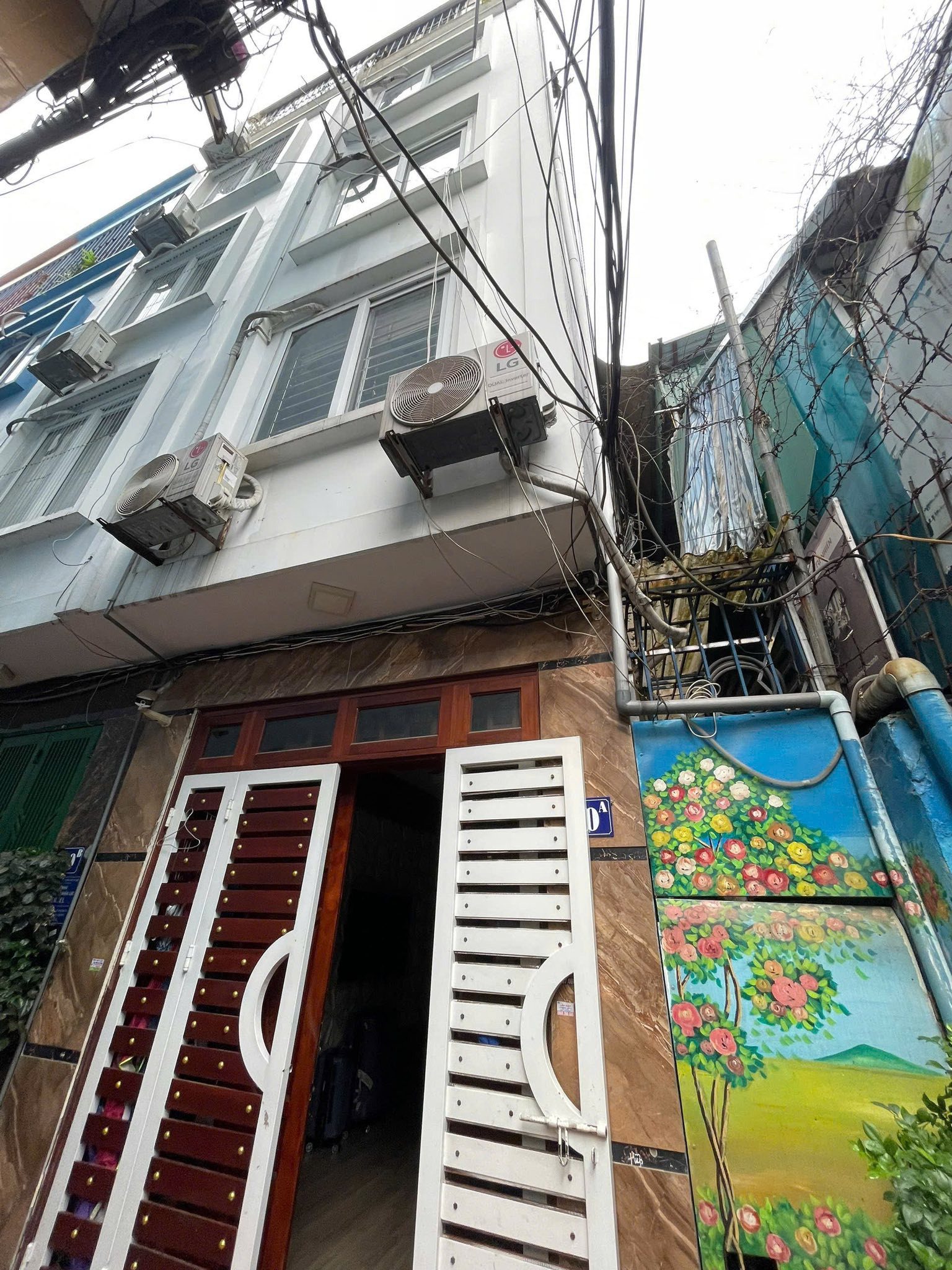 BÁN NHÀ ĐƯỜNG ĐẠI TỪ. 38M2 XÂY 5 TẦNG. GẦN HỒ LINH ĐÀM.