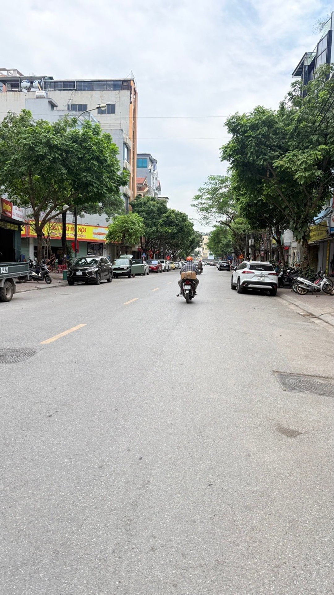 BÁN ĐẤT MẶT PHỐ LONG BIÊN 220M2- MT 9M- NGAY CẦU VĨNH TUY- 58 TỶ