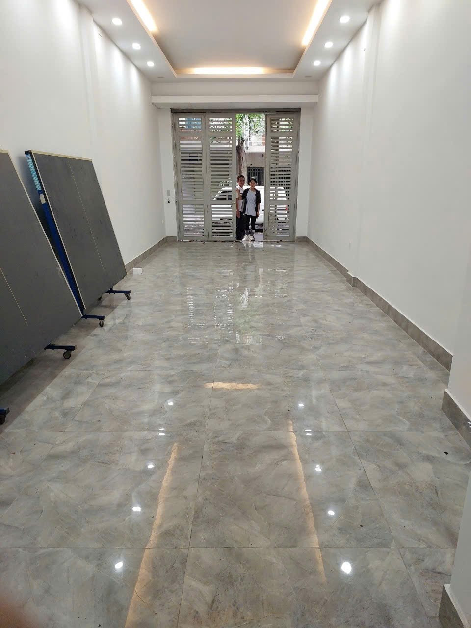 Cho Thuê Nhà Phân Lô Đầm Trấu - Hai Bà Trưng/ 50M² 5 Tầng/ Vỉa hè Ô Tô Tránh/ Kinh Doanh/ Giá Thuê 23Tr/th