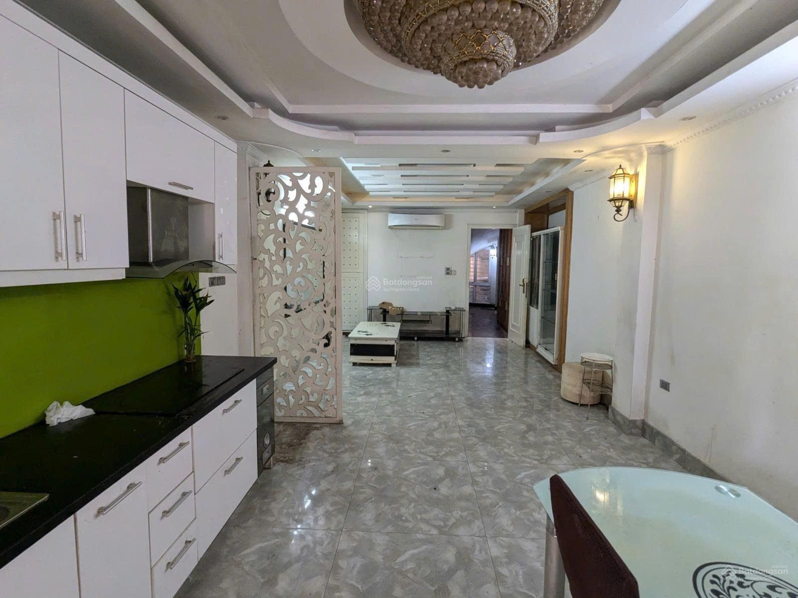 Cho Thuê Nhà Đầm Trấu - Bạch Đằng - Hai Bà Trưng 55M²  8Tầng - Nội Thất CB - Thiết Kế Thông Sàn - Kinh Doanh - Giá Thuê 35tr