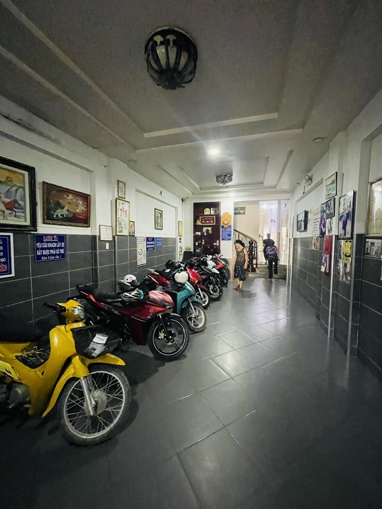 KS 6tầng, dòng tiền 70tr/tháng, sát ĐẶNG THÚC VỊNH