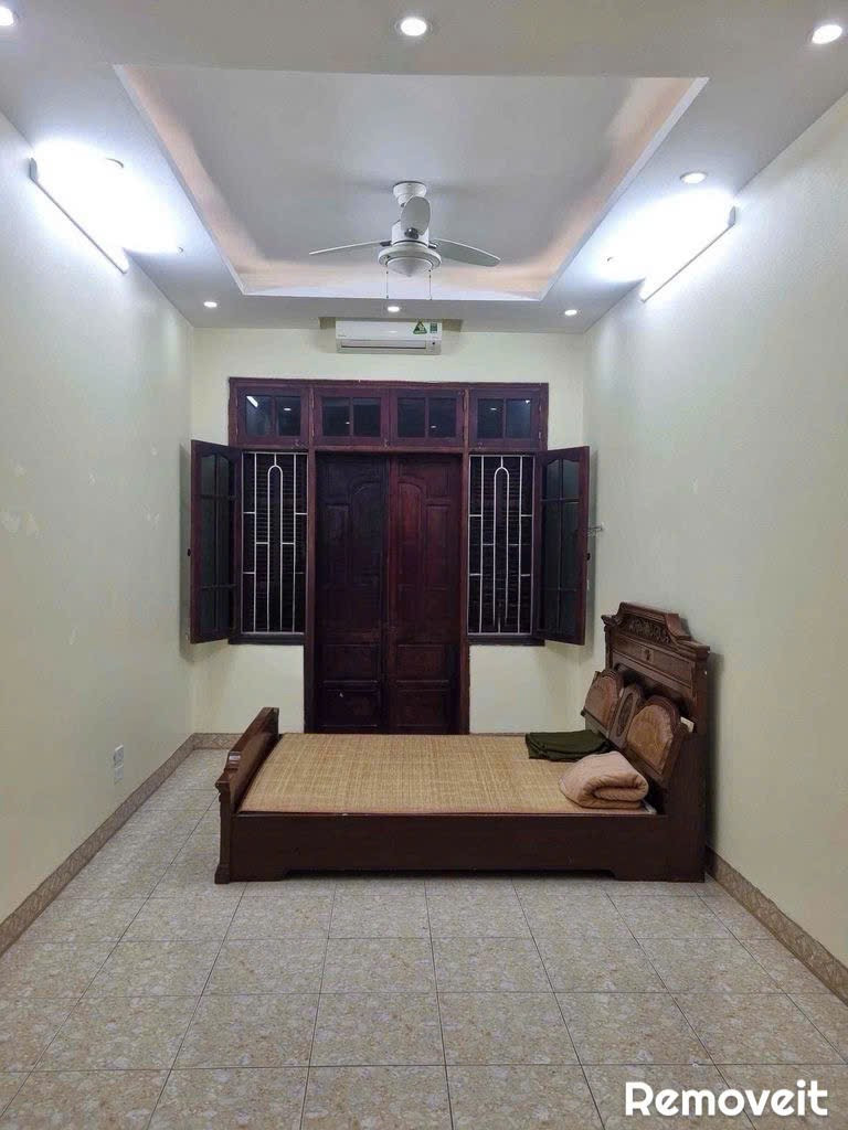 Cho Thuê Nhà 30M² - Phố Đặng Tiến Đông - Đống Đa/ Giá Thuê 13 Tr/ Tháng