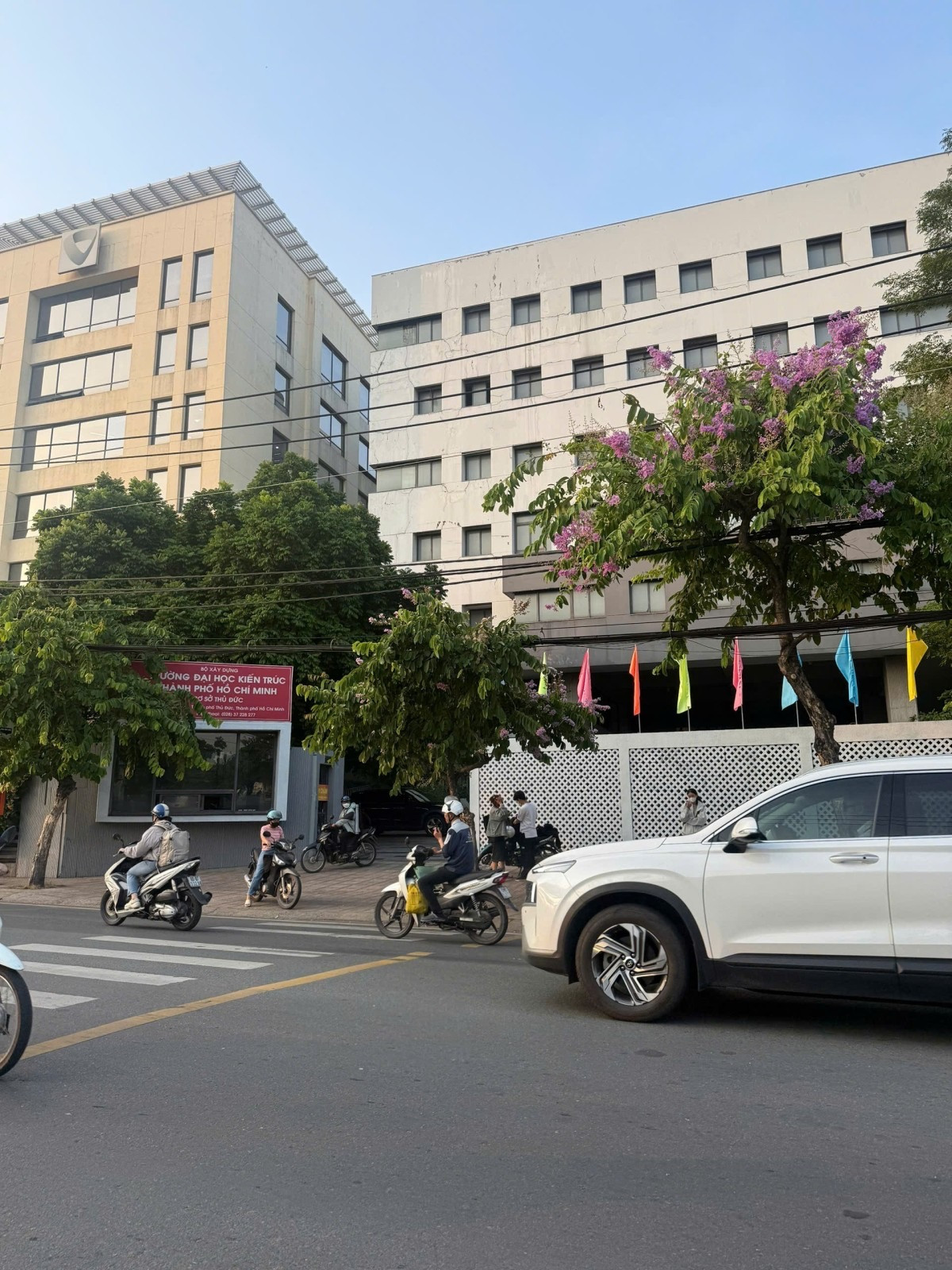 BÁN NHÀ MẶT TIỀN ĐƯỜNG ĐẶNG VĂN BI, BÌNH THỌ - 172m2 - GIÁ 23 TỶ TL