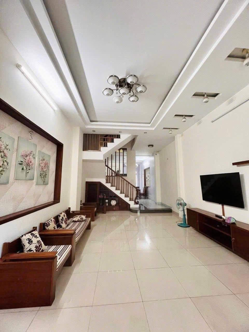 CHO THUÊ NHÀ 3 TẦNG MẶT TIỀN ĐÀO CAM MỘC - TTTP HOÀ CƯỜNG - HẢI CHÂU-16TR
