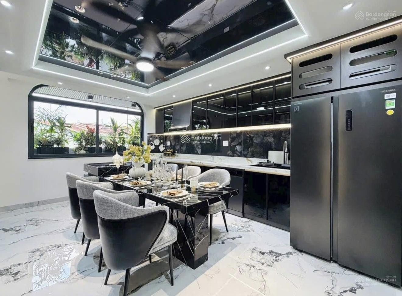 Siêu phẩm nhà phố hẻm 7m Đào Duy Anh, Phú Nhuận - 77,4m2, 2tỷ8 sổ hồng, đang cho thuê 21tr/th
