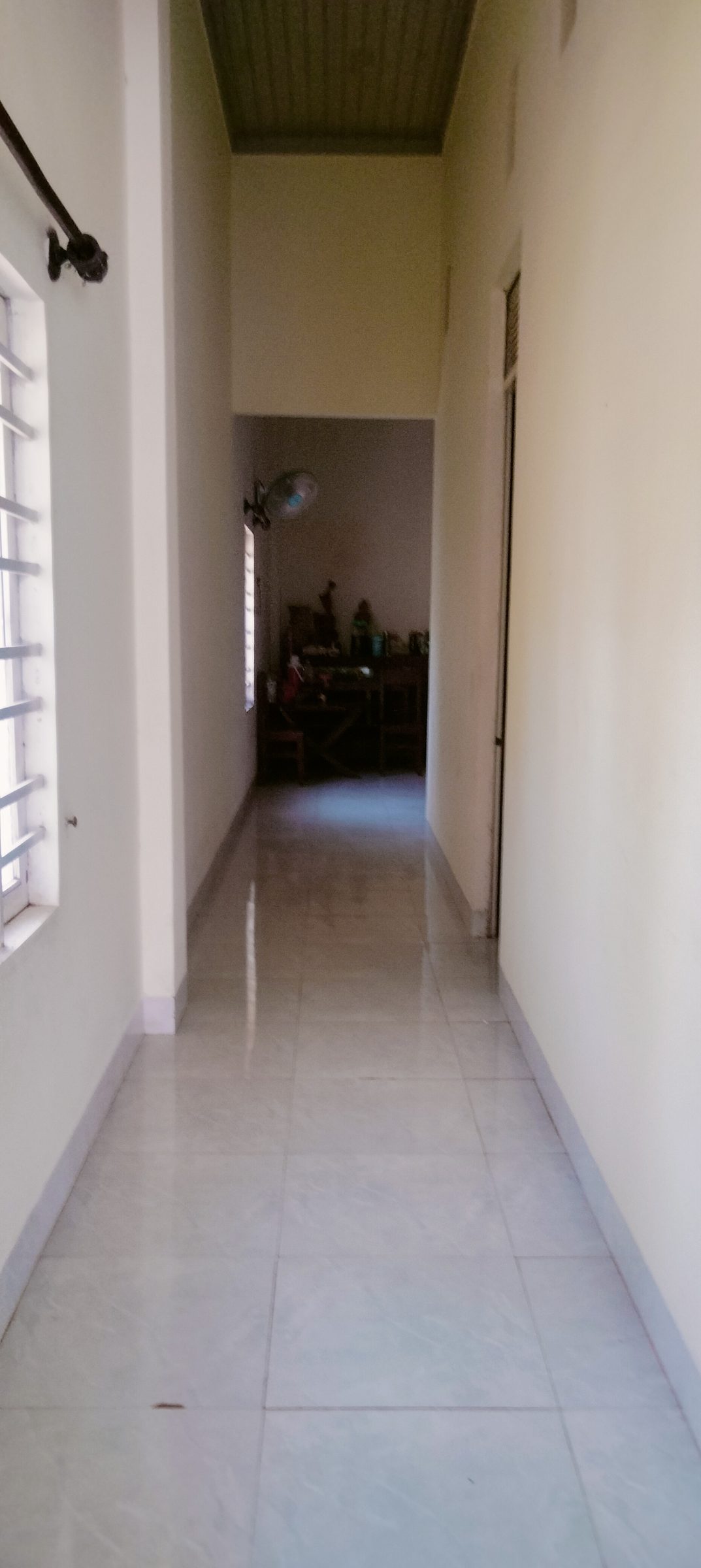 Bán nhà hẻm đào duy anh nhà sân ôtô 2pn