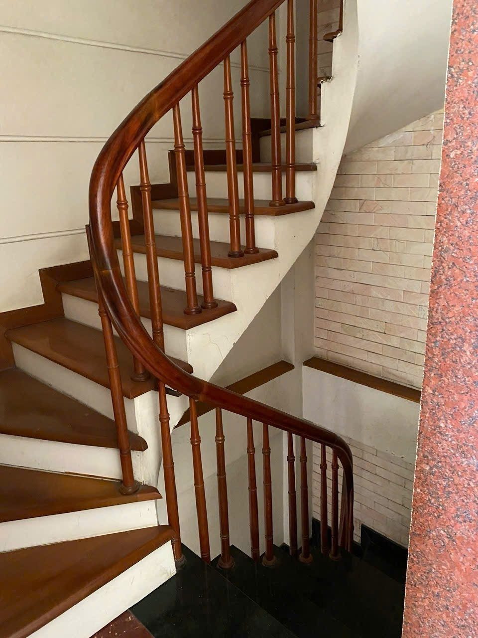 Bán nhà Mặt phố Đào Tấn 38m² full thổ cư ngang 4m giá 37.5 tỷ tại Đường Đào Tấn Phường Giảng Võ (MUA/BÁN BĐS nhắn tin Zalo 0862299066)