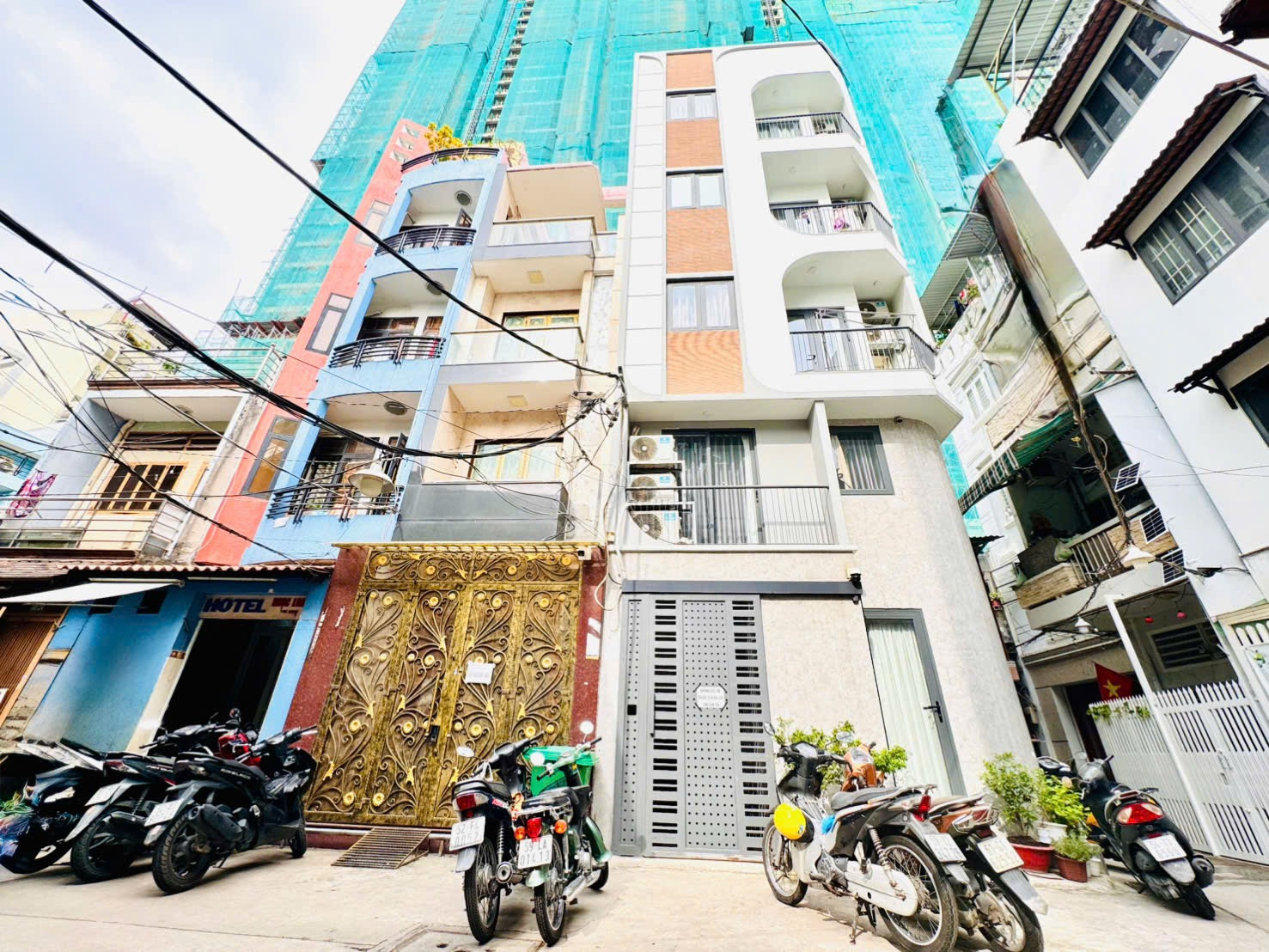 QUẬN 1: BÁN NHÀ 5 TẦNG MẶT TIỀN HXH ĐỀ THÁM, P.CẦU ÔNG LÃNH- DT 53M2- ĐANG KHAI THÁC CHDV- CHỈ 15T- 0938676685 GIANG GIANG