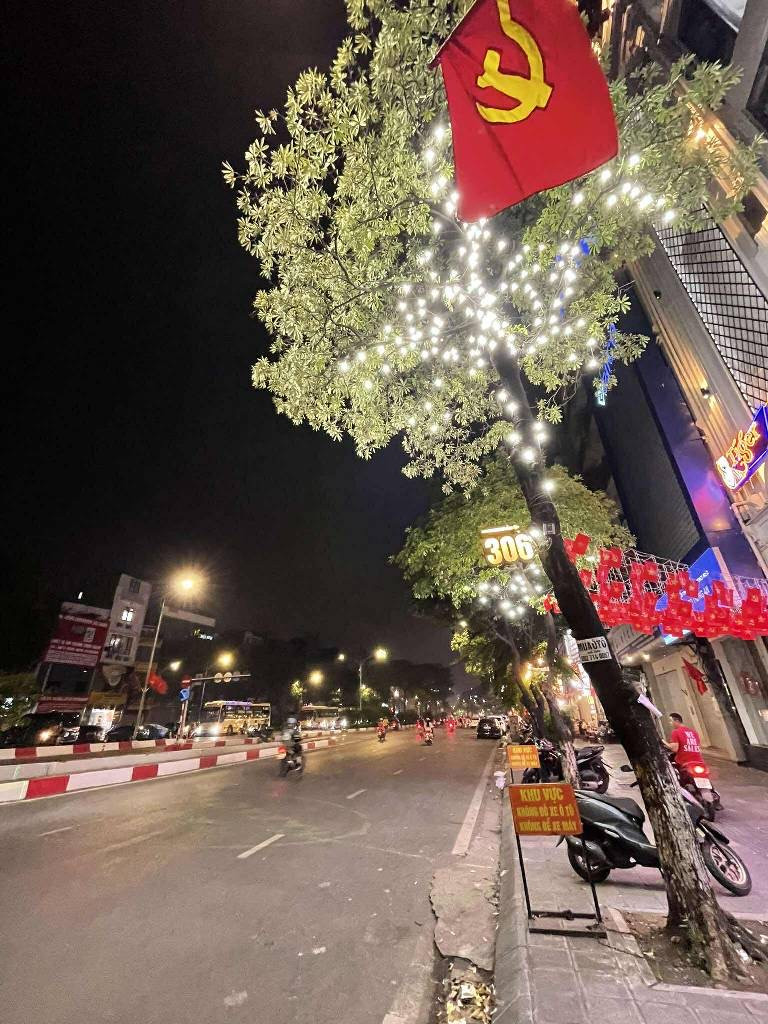 Bán nhà Trần Khát Chân, Hai Bà Trưng 125m² full thổ cư ngang 9,2m giá 120 tỷ tại Đường Đê Trần Khát Chân Phường Hai Bà Trưng