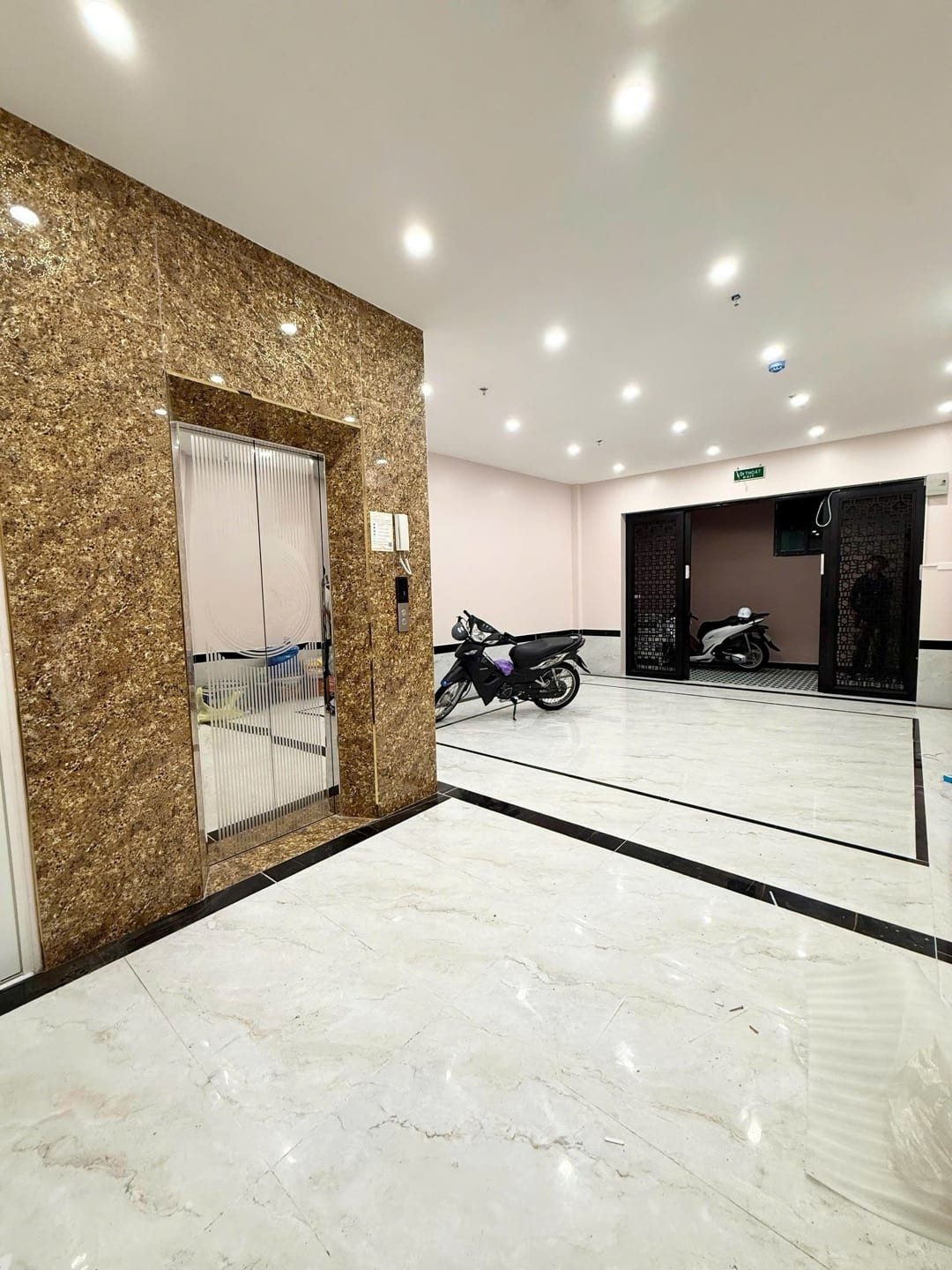 🔥 LÔ GÓC – THANG MÁY – CCMN – 83M² – 5 TẦNG – HAI BÀ TRƯNG – 16.5 TỶ