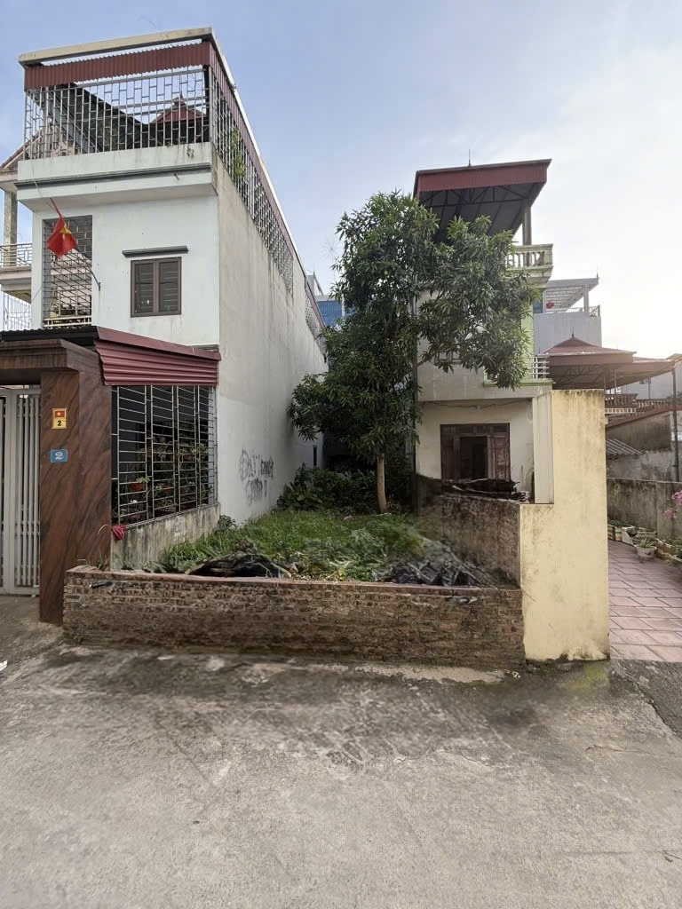 ĐẤT VÀNG KCN NỘI BÀI - 100m2 FULL THỔ CƯ - Ô TÔ ĐỖ ĐẤT - CHỈ 3.X T.Ỷ