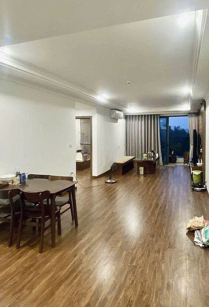 Cho Thuê Chung Cư 104M² 3 Ngủ/ Tại CC Sky Central Định Công/ Giá Thuê 16Tr