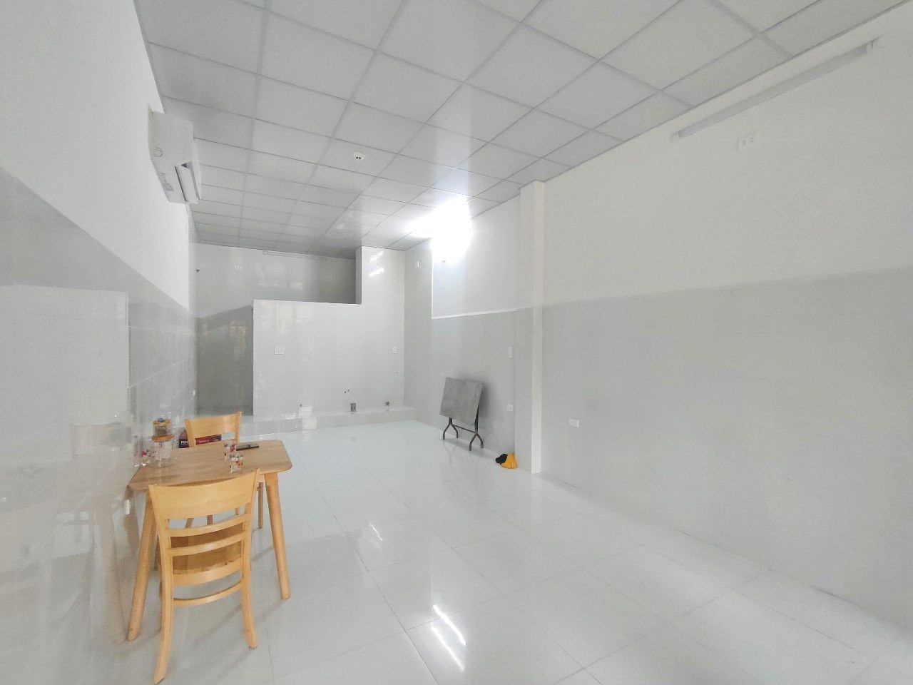 🔥 CHO THUÊ MẶT BẰNG 35m2 MẶT TIỀN ĐINH CÔNG TRỨ – SƠN TRÀ, GIÁ CHỈ 8 TRIỆU/THÁNG 🔥