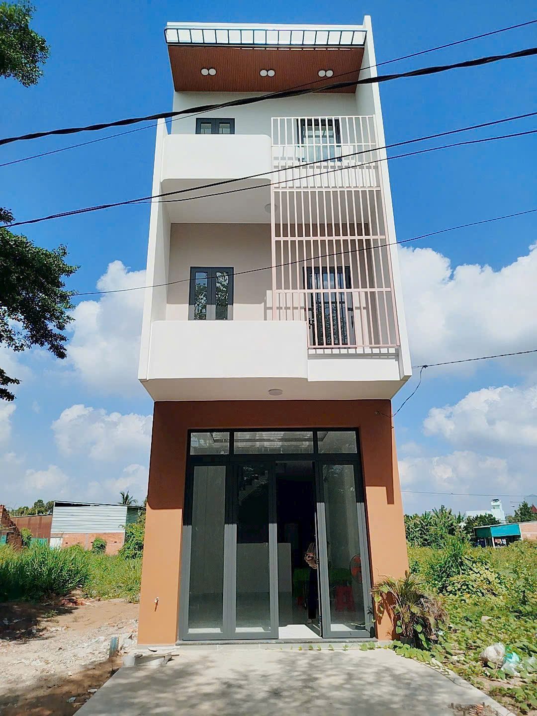 ⚡BÁN NHANH NHÀ 1 TRỆT 2 LẦU + TUM – 4x17 – Chợ Rạch Kiến – SỔ RIÊNG – HOÀN CÔNG – BẢO HÀNH 5 NĂM