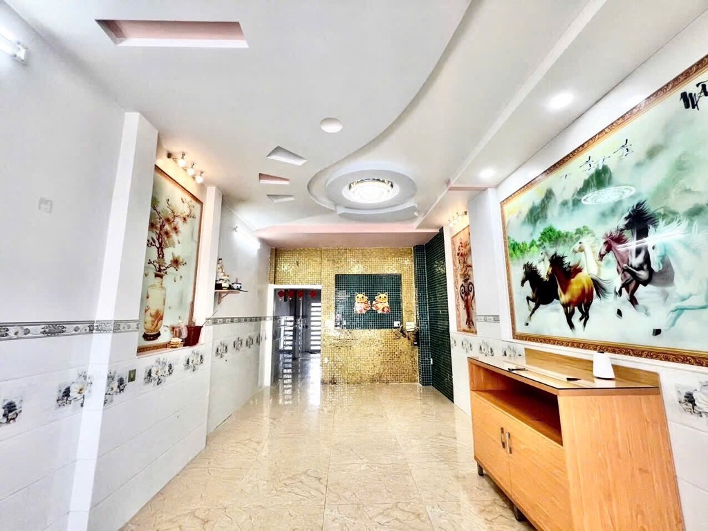 Nhà đẹp Đình Nghi Xuân sát Tân Phú - Hẻm 8m xe tải - Thu nhập 9tr/tháng