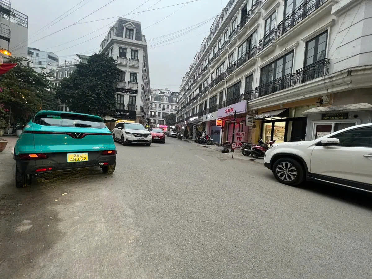 🌆 ĐÌNH THÔN – KHU PHỐ TÂY – NHÀ DÂN XÂY 6 TẦNG – GIÁ HỢP LÝ