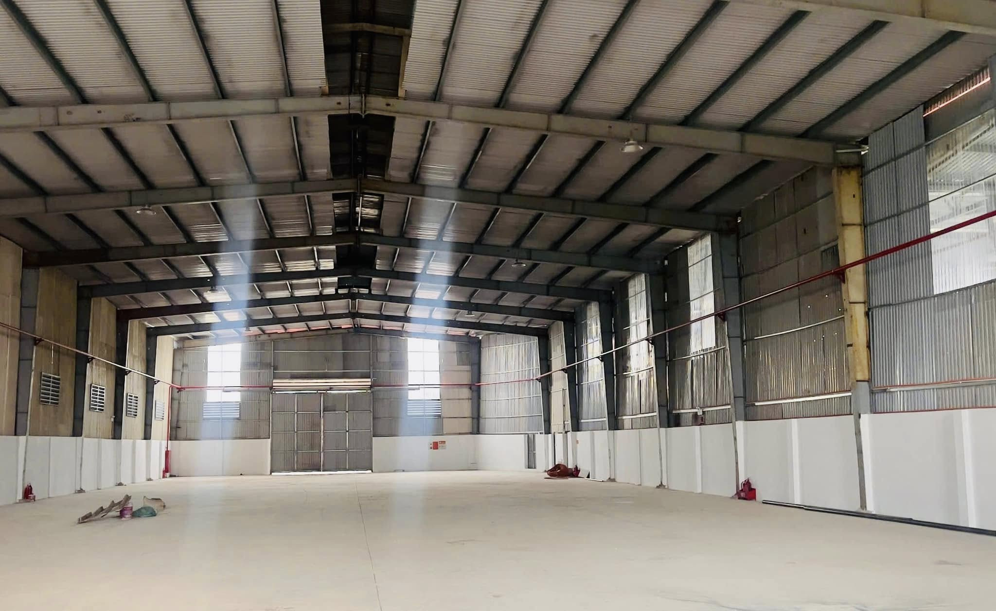 Cho thuê 2000m2 kho gần đường Đặng Kinh, Đình Vũ, có PCCC vách tường có thể thuê lẻ giá chỉ 60k/m2