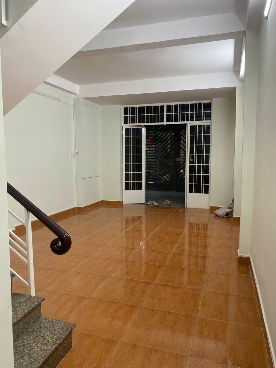 🔥 HẺM XE HƠI – SÁT CHỢ TÂN HƯƠNG – GIÁ TỐT ĐỂ Ở - CHỈ 5 TỶ NHỈNH🔥