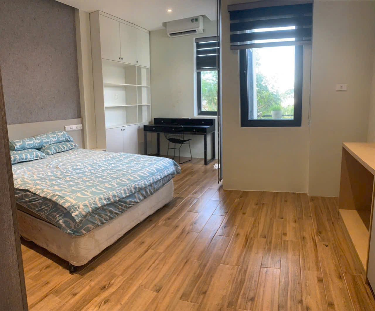 Bán nhanh nhà 4 tầng khu đảo vip Hoà Xuân đường Đổ Đăng Đệ song song Nguyễn Phước Lan sát Euro villa 2