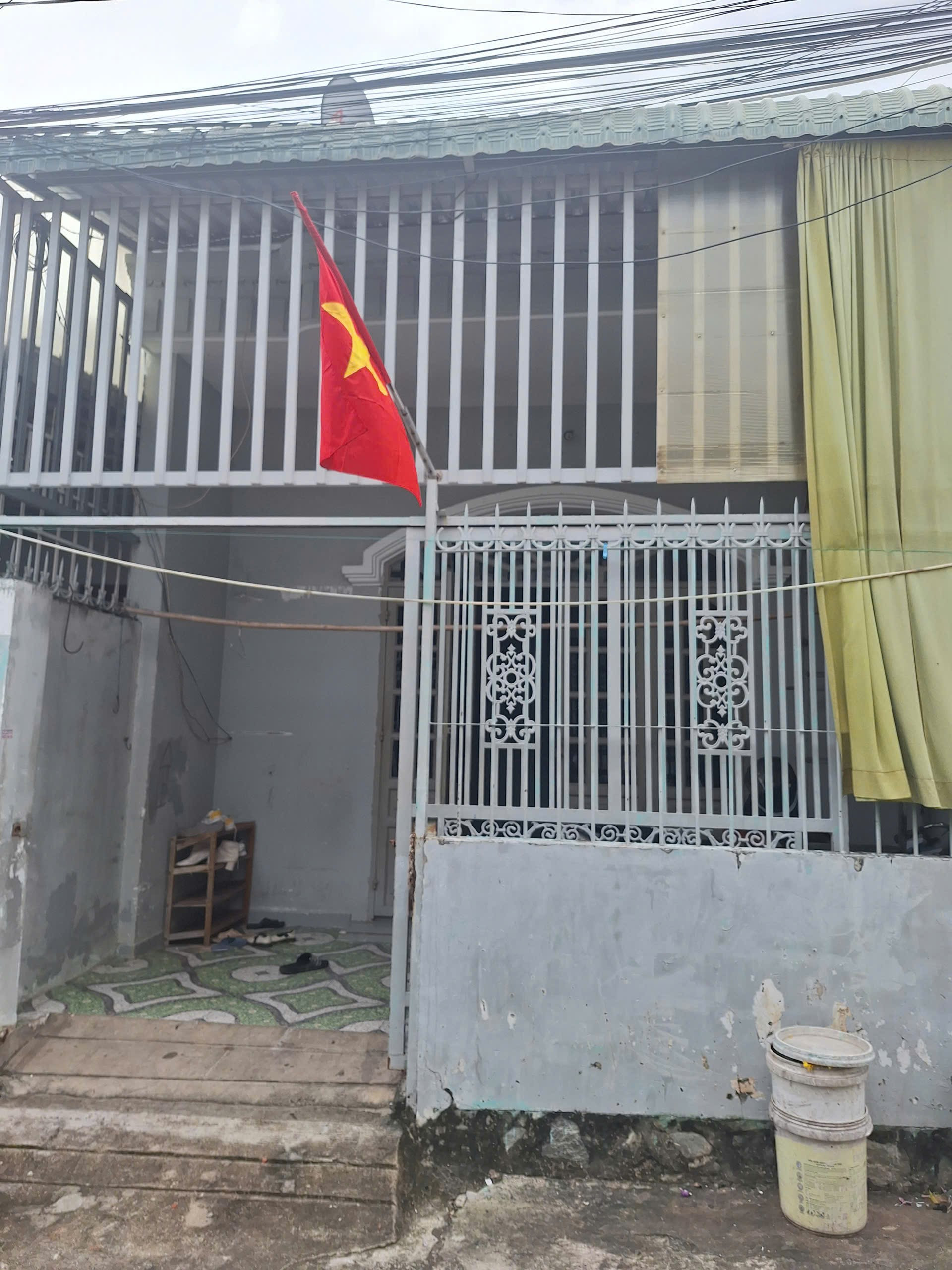 Nhà cho thuê gần chợ gần trường học tiện ích xung quanh đầy đủ