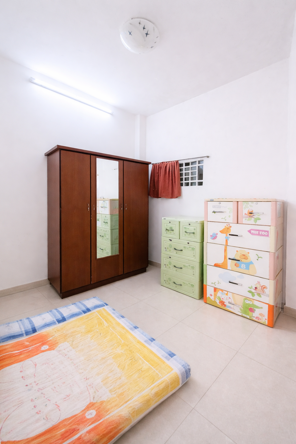 Bán nhà sát BX MIỀN TÂY,3 TẦNG(37m2)ÔTÔ ĐỖ CỬA ,GIÁ 3.7 TỶ (110426).
