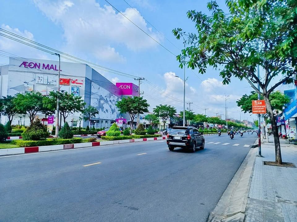 NGAY AEON TÂN PHÚ – MẶT TIỀN SẦM UẤT – 70M - 4 TẦNG – GIÁ CHỈ 9.X