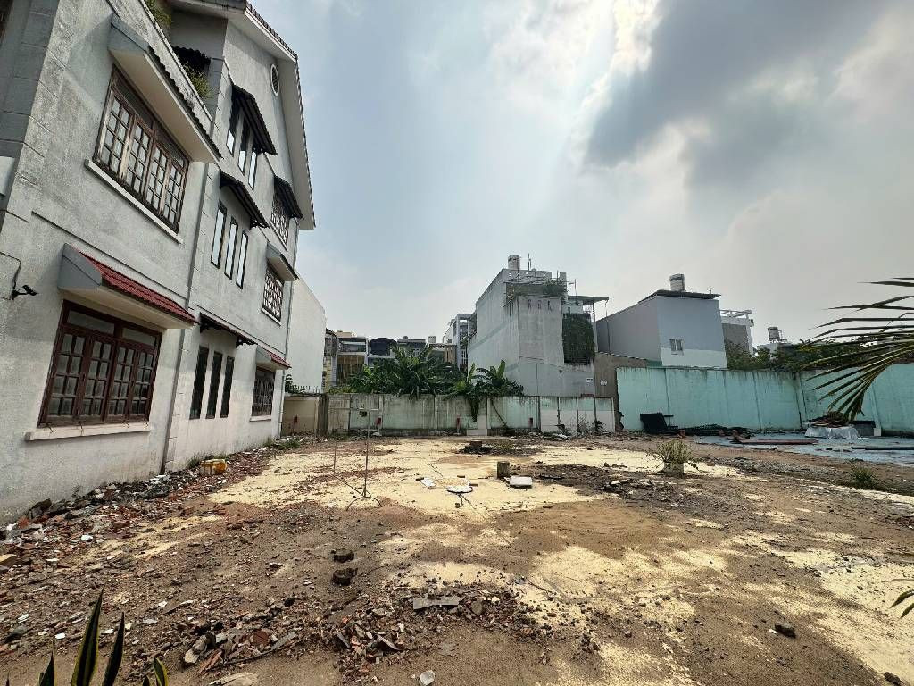 Mở bán 3 lô đất thổ cư, diện tích gần 100m2, hẻm ô tô 6m, Trung tâm Phước Long B, Quận 9
