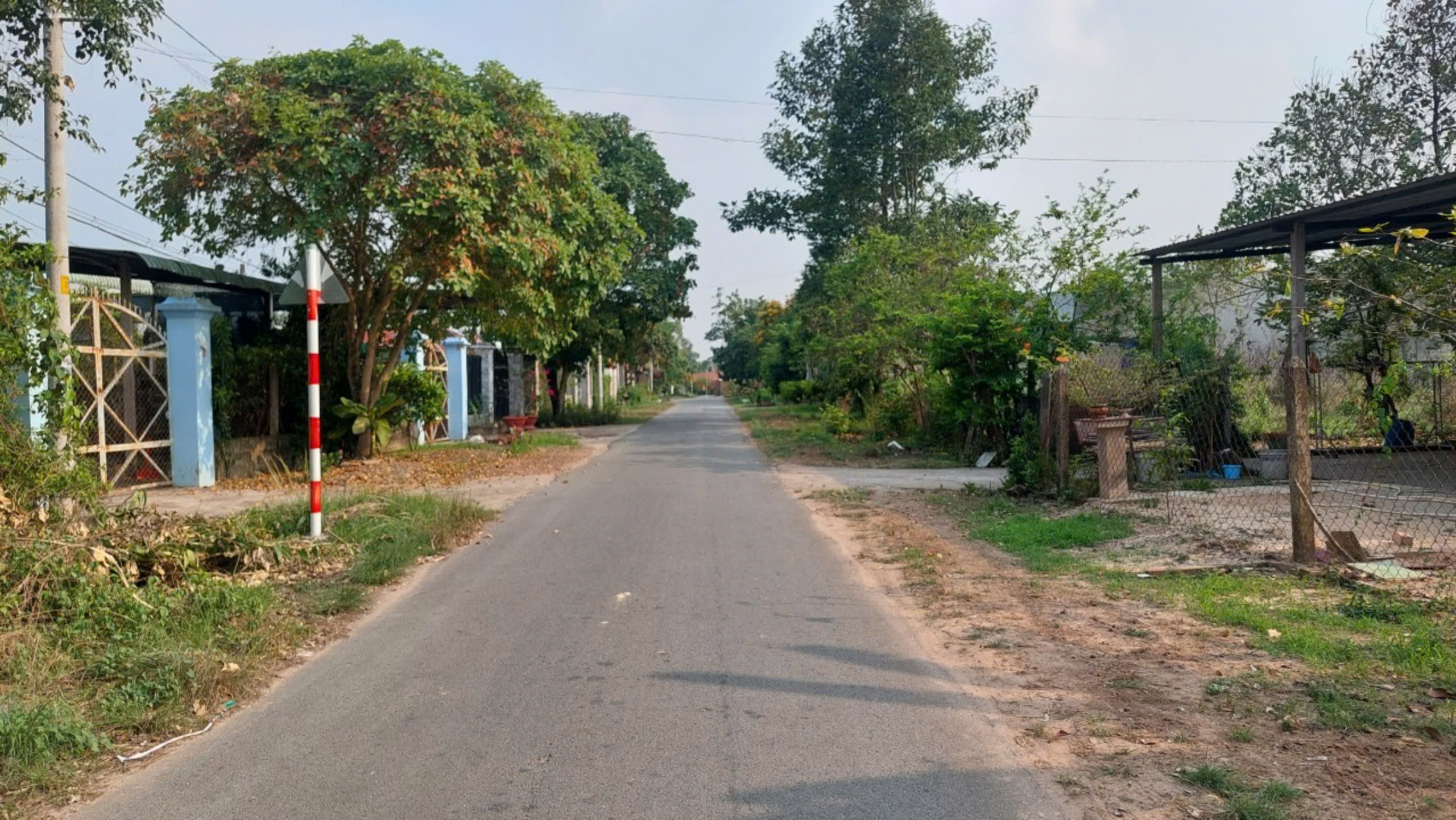 Bán đất thổ cư mt nhựa đoàn minh triết kế bên kcn linh trung 3 giá tốt