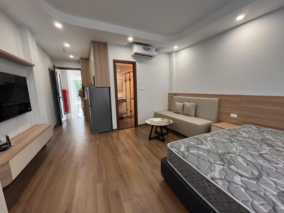 Cho Thuê Tòa Nhà Apartment Mặt Phố Đội Cấn 100M² 9 Tầng 16 Phòng kk -Thang Máy - Full Nội Thất Cao Cấp - PCCC Đầy Đủ - Giá Thuê 150tr