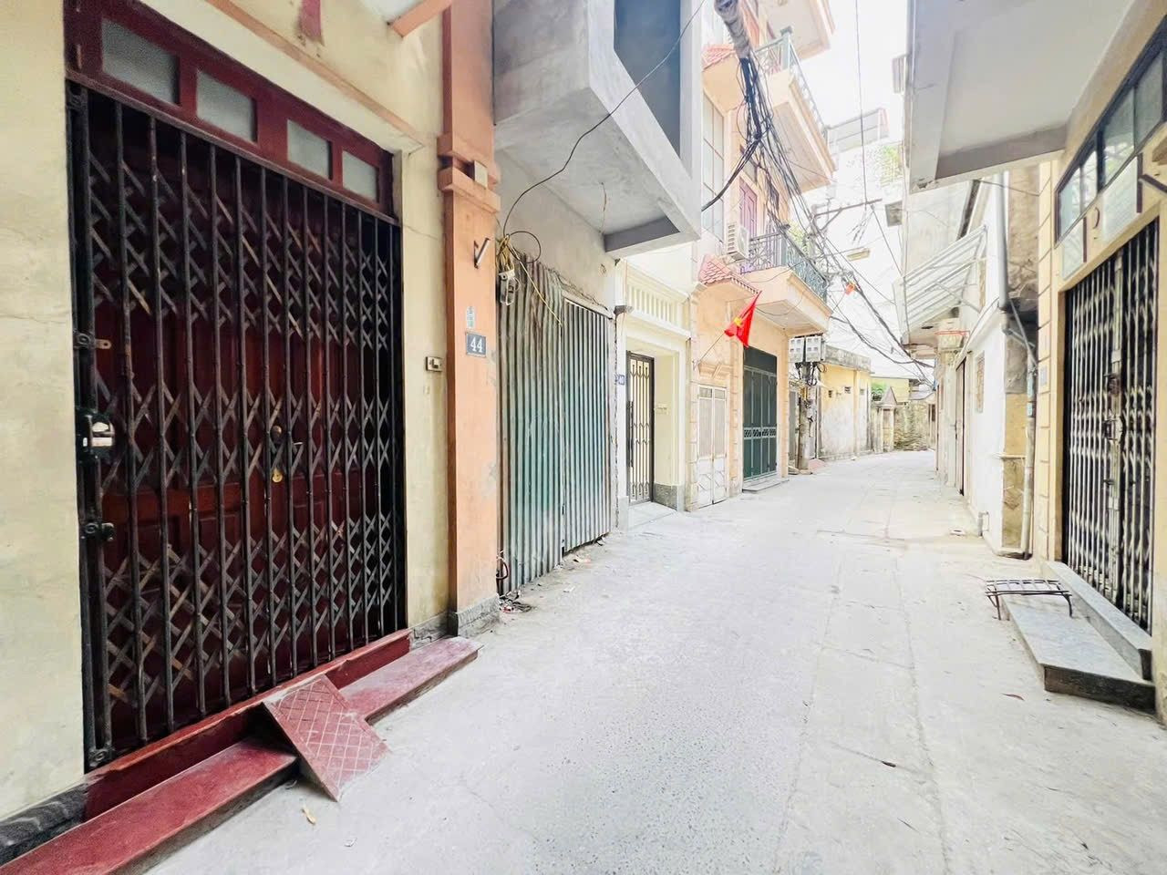 🏡 ĐỘI CẤN LÔ GÓC 3 THOÁNG – TRUNG TÂM BA ĐÌNH – NHÀ ĐẸP CHỦ TỰ XÂY – Ở CỰC SƯỚNG