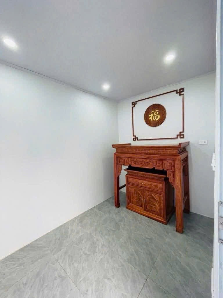 Bán Nhà riêng 24m² thổ cư 24m² giá 7.2 tỷ tại Đường Đội Cấn Phường Ngọc Hà Hà Nội