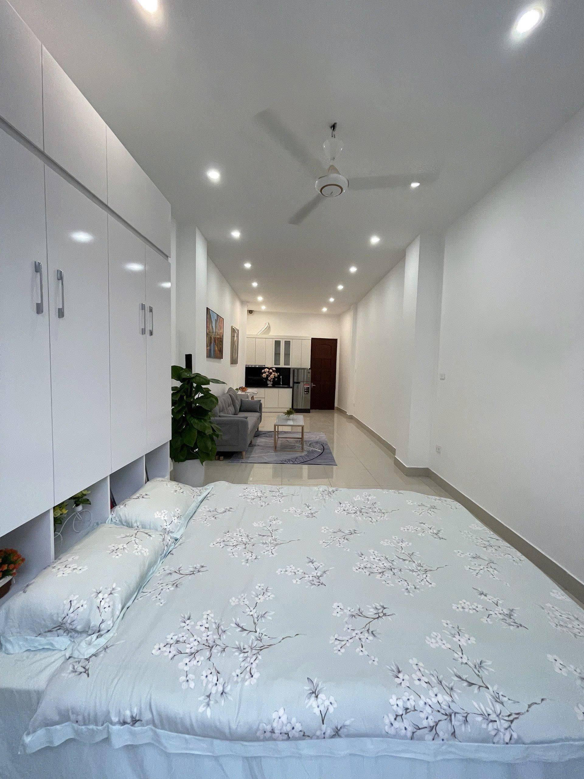 Cho Thuê CCMN 50M² 1 Pk,1 Ngủ/ Phố Đội Cấn - Ba Đình/ Giá Thuê 7'6 tr/ Tháng