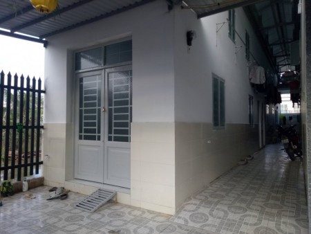 Bán Nhà trọ 100m2 có sẵn 100 m2 thổ cư giá 2 tỷ tại Đường Đồn Cây Dương Xã Đức Hòa Hạ Huyện Đức Hòa Long An