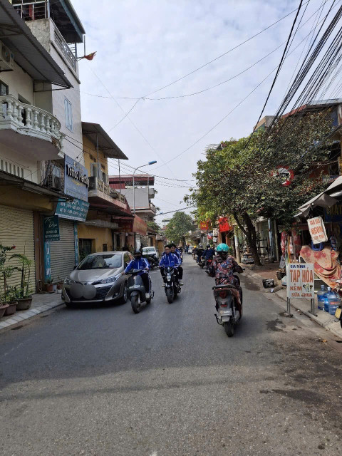 Bán lô đất phố đồng chương khu vệ an ngay cổng trường thống kê 87m2 mặt 6.2m giá 5,6 tỷ