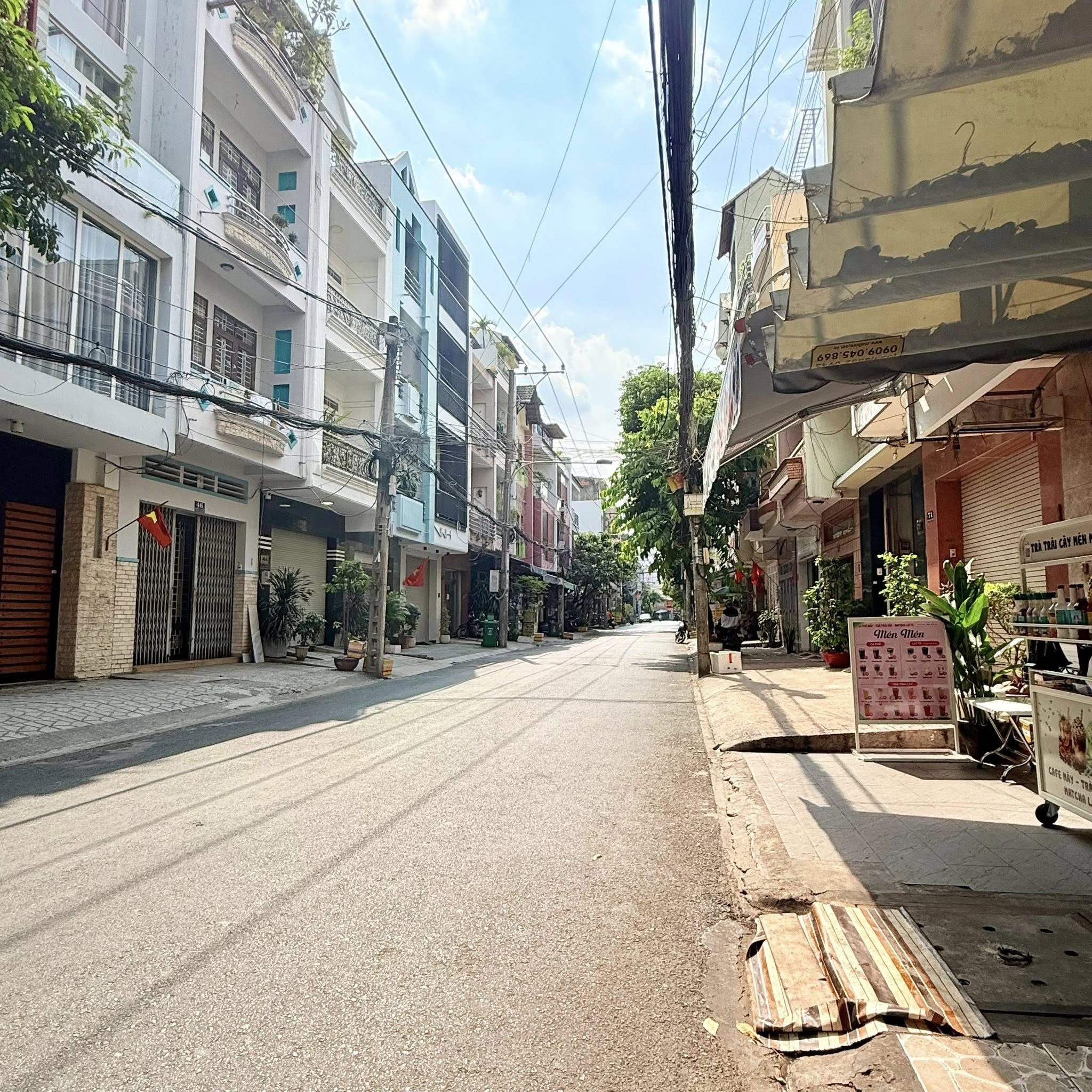 SIÊU RỘNG 100M2, NGANG 6M, KẾT CẤU 2 TẦNG, HẺM 4 CHỖ TỚI NHÀ, NGAY SAU UBND QUẬN TÂN BÌNH - 9 TỶ.