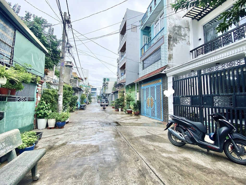 BÁN NHÀ ĐÔNG HƯNG THUẬN 5 ─ 125M2 ( 7m8 X 16) ─ 2 TẦNG 5PN ─ 9,5 TỶ