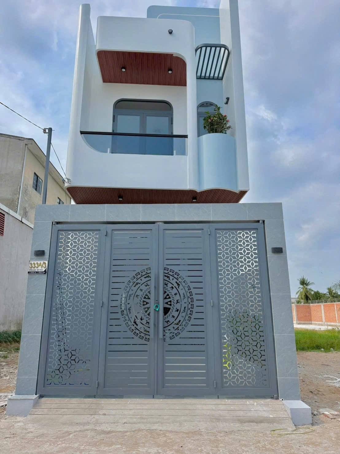 🌟 CHỦ NGỘP THANH LÝ NHÀ LẦU FULL NỘI THẤT  GẦN CÂY XĂNG 75 ĐỒNG KHỞI 🌟