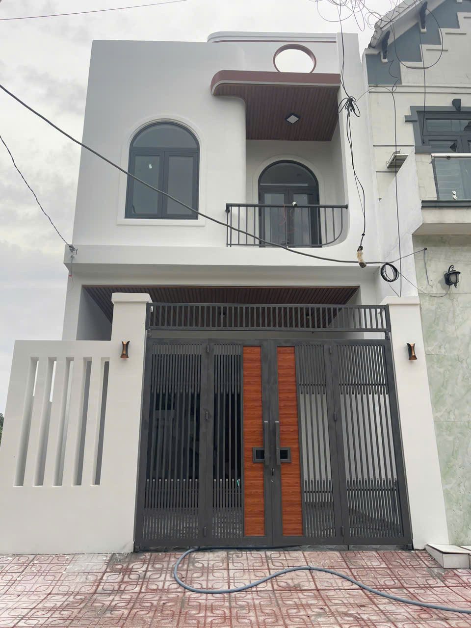 BÁN CĂN NHÀ LẦU THUỘC PHƯỜNG TRẢNG DÀI SỔ RIÊNG ĐẤT FULL THỔ CƯ
