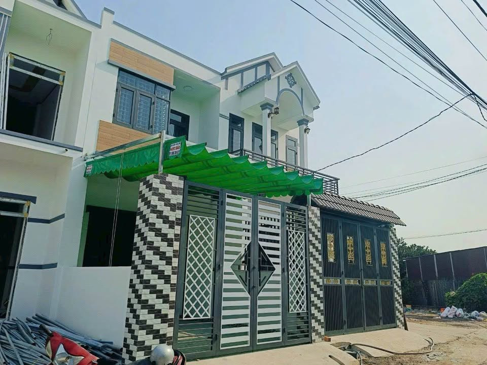 BÁN CĂN NHÀ MỚI 99% MẪU HIỆN ĐẠI CHỈ CẦN 500 TRIỆU DỌN VÀO Ở NGAY