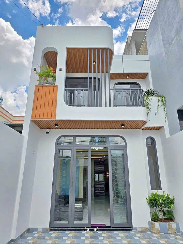 BÁN CĂN NHÀ MẪU HIỆN ĐẠI THOÁNG MÁT MỚI XÂY HOÀN THIỆN CHỈ 400 TRIỆU NHẬN NHÀ