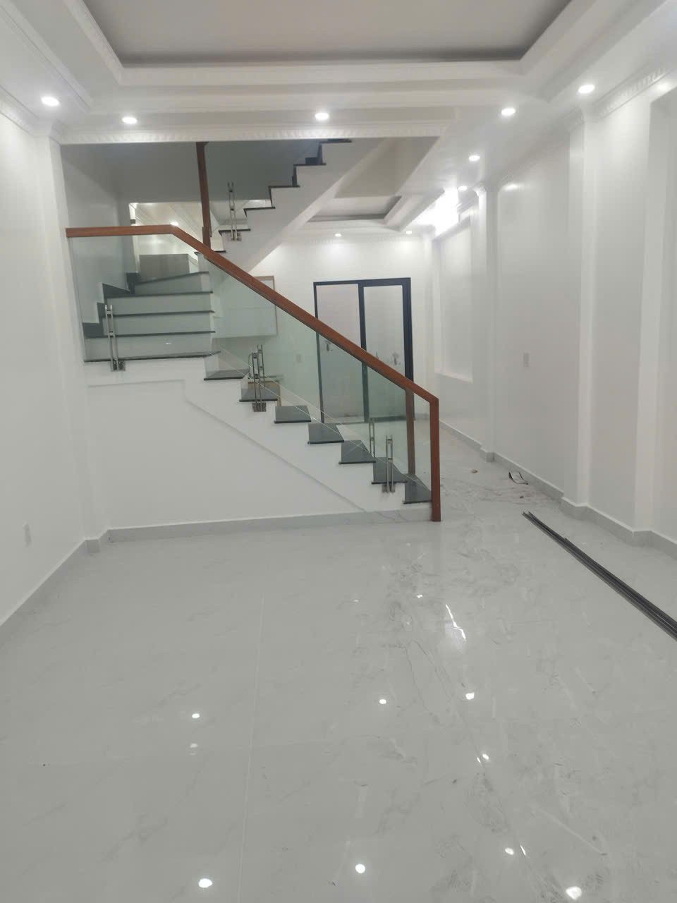 BÁN NHÀ 4 TẦNG NAM HẢI – HẢI AN – NGÕ Ô TÔ 4M – GIÁ 2,85 TỶ