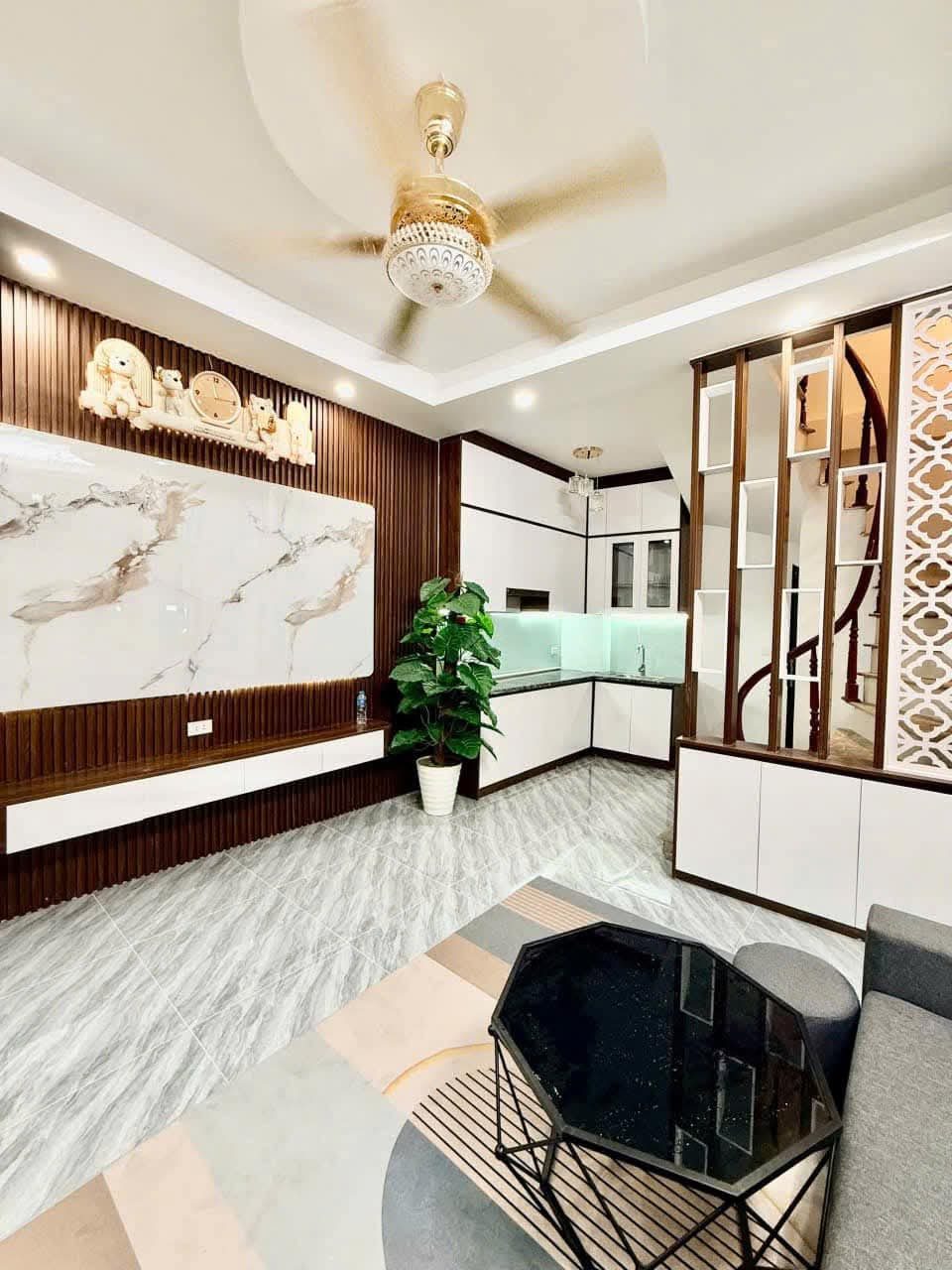 💥6,8 tỷ NHÀ ĐẸP , KHÁCH MUA VỀ Ở LUÔN, PHƯỜNG VĨNH HƯNG