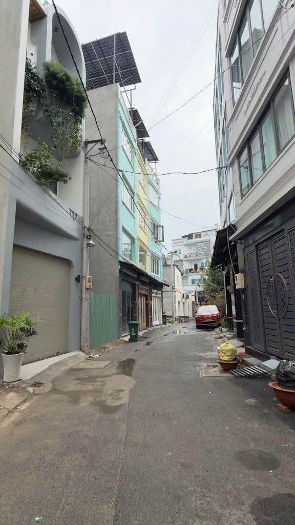 BÁN NHÀ ĐỒNG XOÀI - KHU K300 - HOÀNG HOA THÁM - 1,5 TẦNG - DÒNG TIỀN 11TR/THÁNG