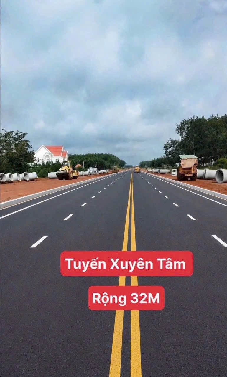 Em cần bán đất mặt tiền đường 32M xuyên tâm